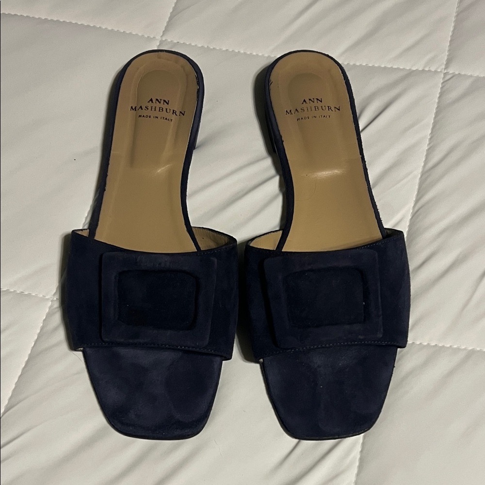ANN MASHBURN Navy Suede Buckle-Accent Slide Mules